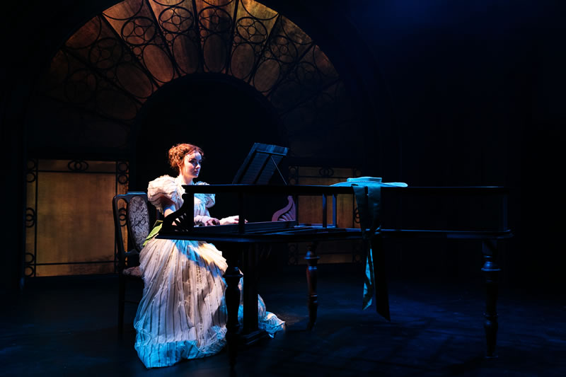 Thom Southerland The Woman In White